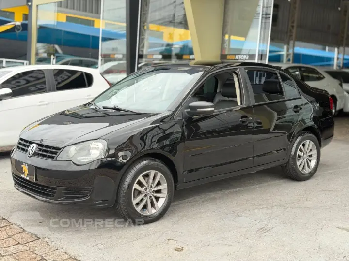 Polo Sedan 1.6 Mi Total Flex 8V 4p