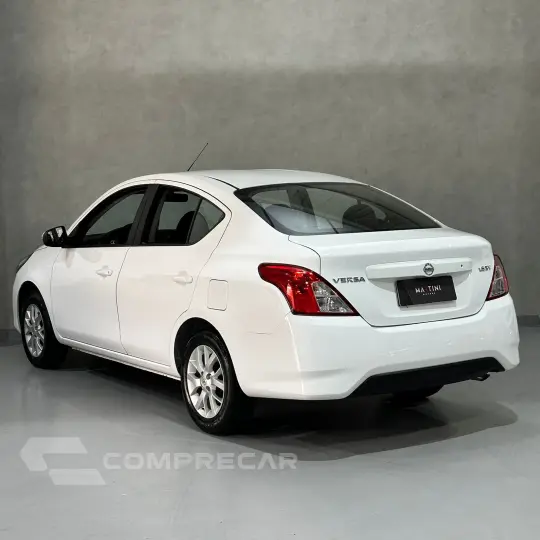 VERSA SV 1.6 16V FlexStart 4p Aut.