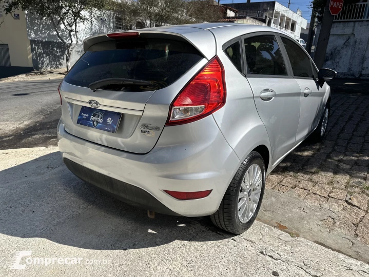 FIESTA 1.6 SE Plus Hatch 16V