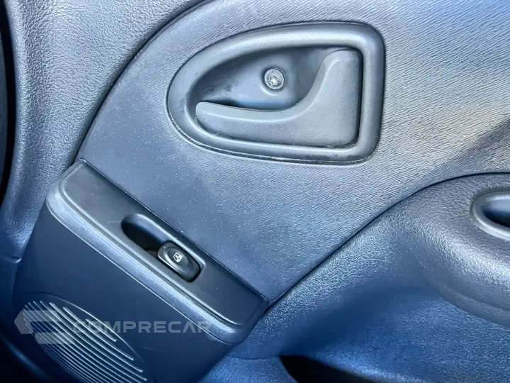 CLIO 1.0 Expression 16V Hi-power