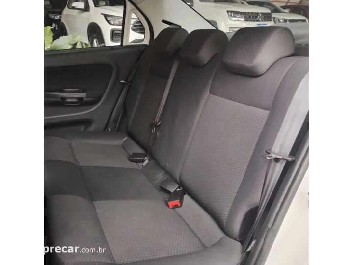 VOYAGE 1.0 12V MPI TOTALFLEX 4P MANUAL