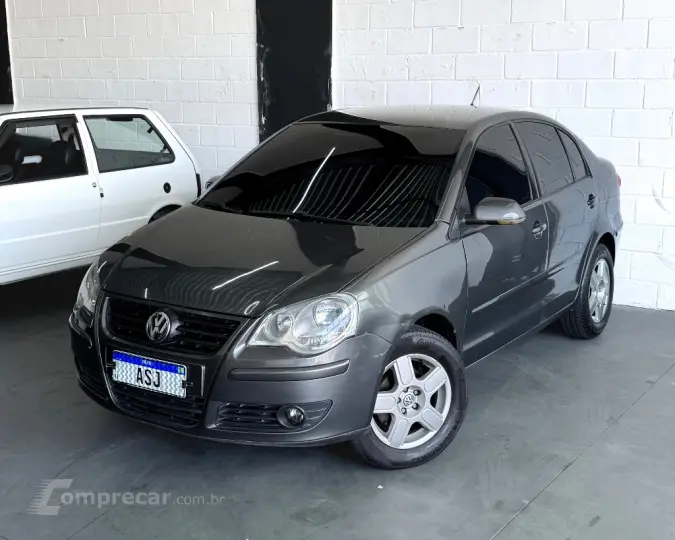 Polo Sedan 1.6 Mi Total Flex 8V 4p
