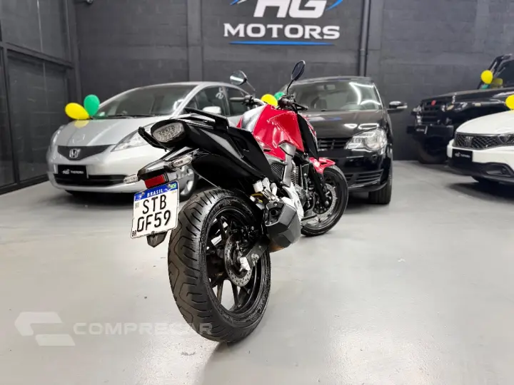CB 300F Twister Flex