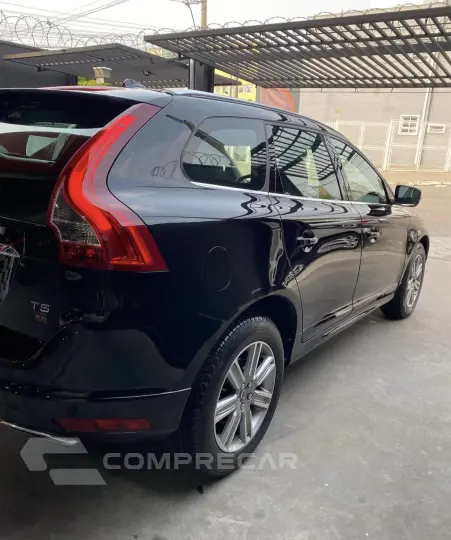 XC60 2.0 T5 Kinetic
