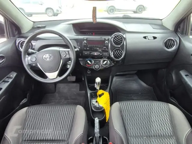 ETIOS SEDAN - 1.5 X PLUS SEDAN 16V 4P AUTOMÁTICO