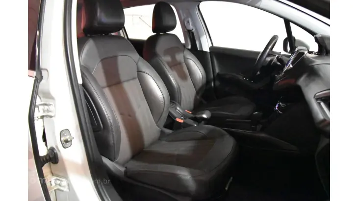 2008 - 1.6 16V GRIFFE 4P AUTOMÁTICO