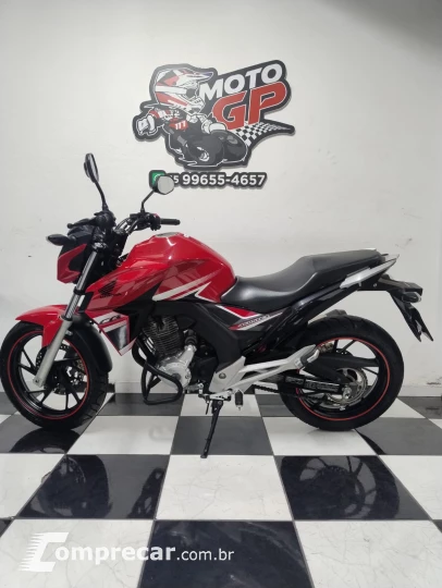 CB 250F Twister