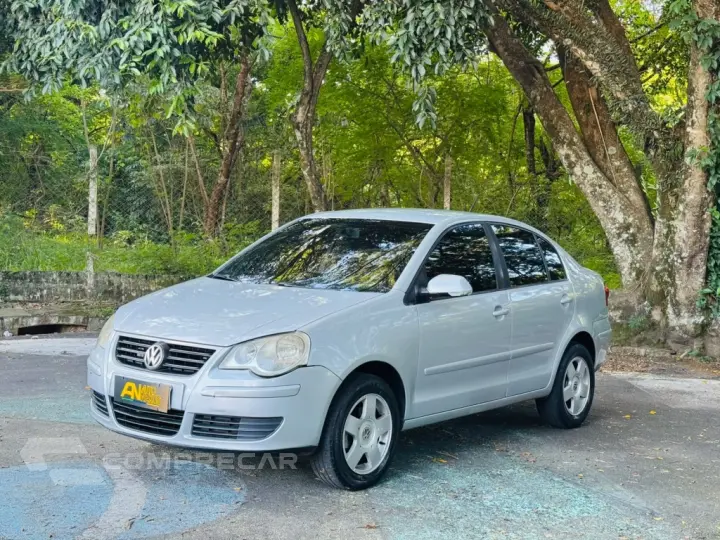 POLO SEDAN 1.6 MI COMFORTLINE 8V FLEX 4P MANUAL