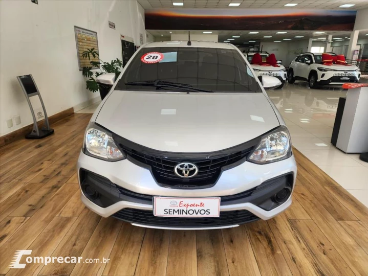 ETIOS 1.5 X PLUS 16V FLEX 4P AUTOMÁTICO