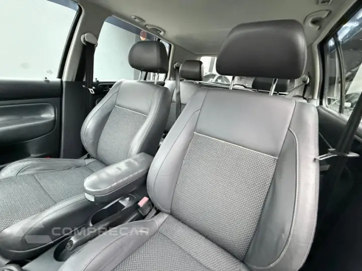 GOLF 1.6 MI Sportline 8V