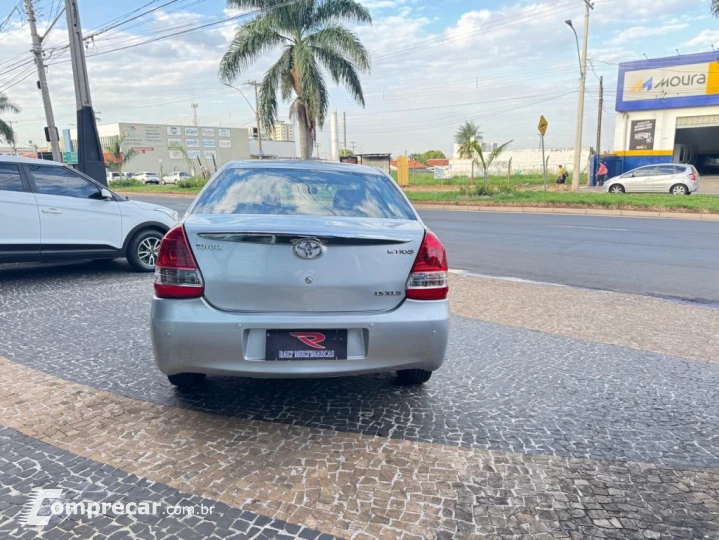 ETIOS 1.5 XLS SEDAN 16V FLEX 4P MANUAL