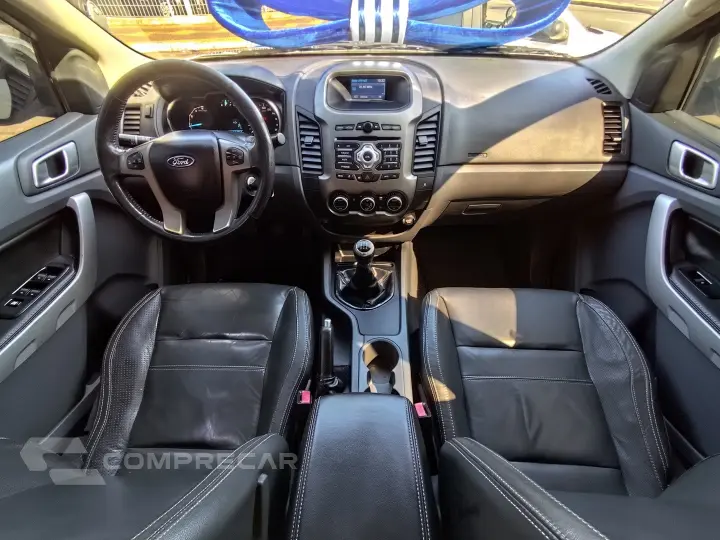 RANGER 2.5 XLT 4X2 CD 16V FLEX 4P MANUAL