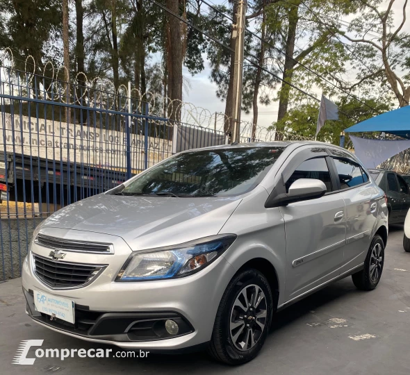 ONIX 1.4 MPFI LTZ 8V