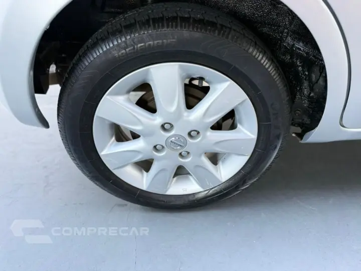 MARCH SV 1.6 16V Flex Fuel