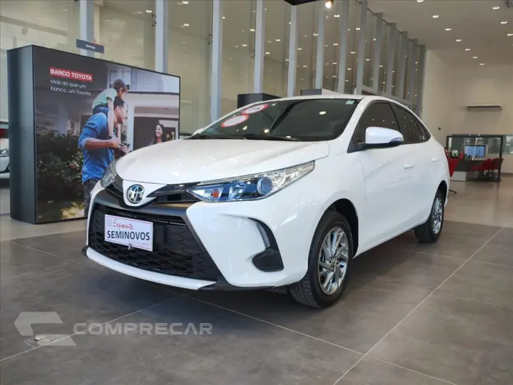 YARIS 1.5 16V FLEX SEDAN XS MULTIDRIVE