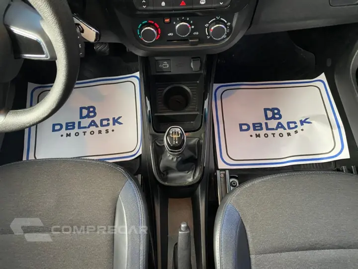 Kwid KWID Intense 1.0 Flex 12V 5p Mec.