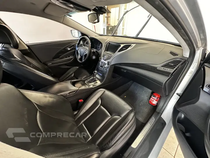 AZERA 3.0 MPFI GLS V6 24V