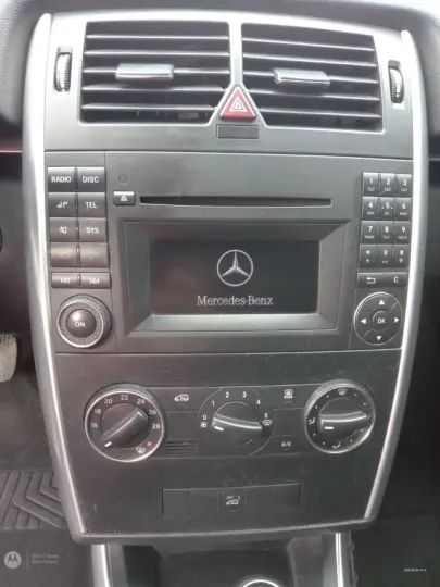 B 180 1.7 4P AUTOMÁTICO