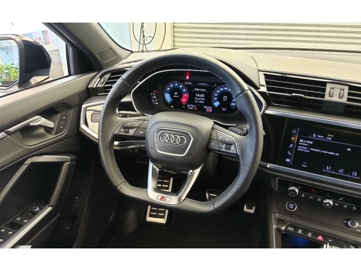 Q3 2.0 40 TFSI GASOLINA SPORTBACK PERFORMANCE BLACK PLUS QUA