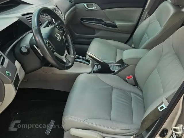 CIVIC - 2.0 LXR 16V 4P AUTOMÁTICO