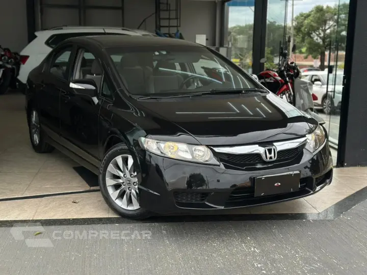 CIVIC 1.8 LXL 16V FLEX 4P MANUAL