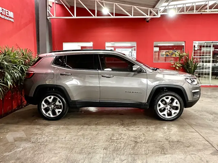 COMPASS 2.0 16V DIESEL LONGITUDE 4X4 AUTOMÁTICO