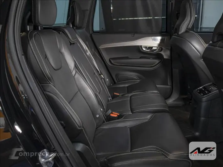 XC90 2.0 T8 Recharge Ultra Dark AWD Geartronic