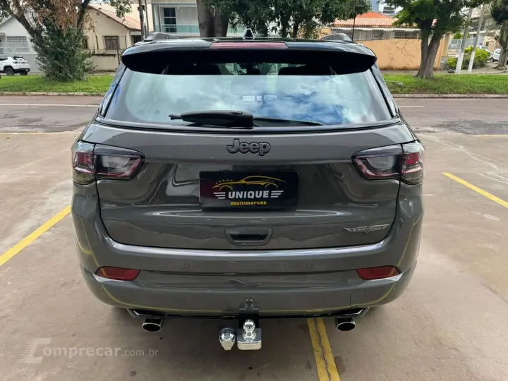 Compass 2.0 Hurricane 4 Turbo Gasolina Blackhawk At9