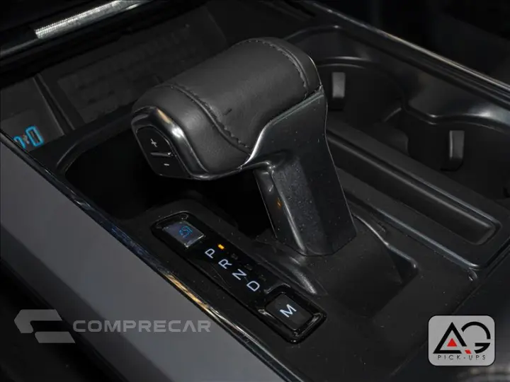 F-150 5.0 V8 CD Lariat FX4