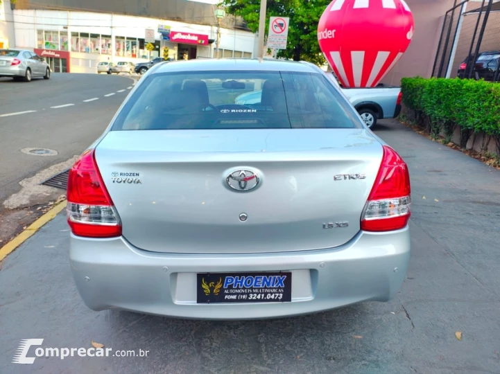 ETIOS 1.5 XS Sedan 16V