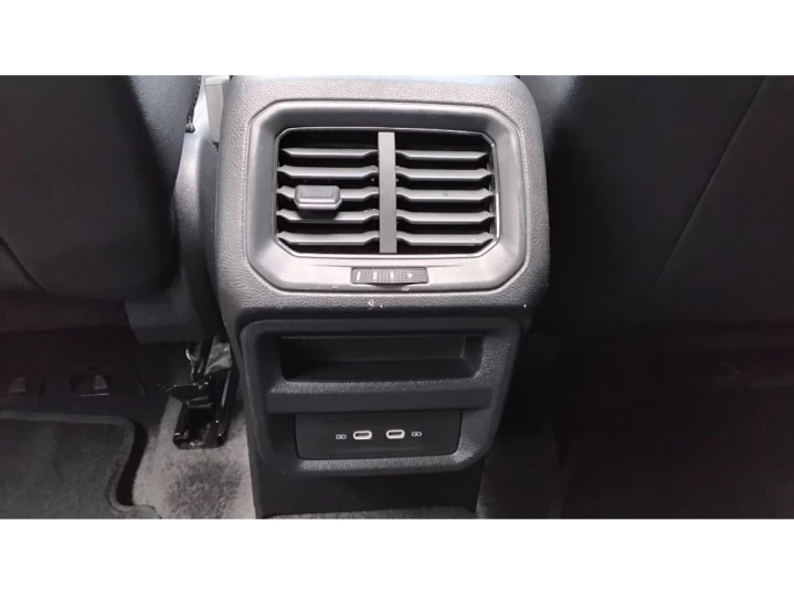 TAOS 1.4 250 TSI TOTAL FLEX HIGHLINE AUTOMÁTICO