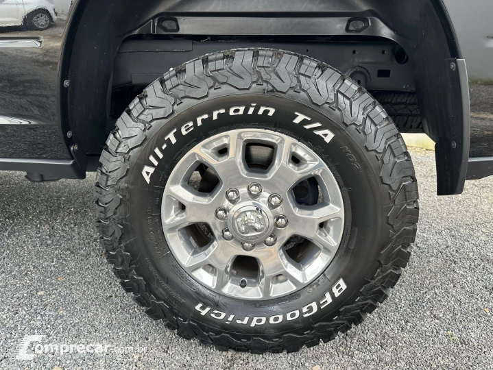 RAM 6.7 2500 Laramie 4X4 CD I6 Turbo