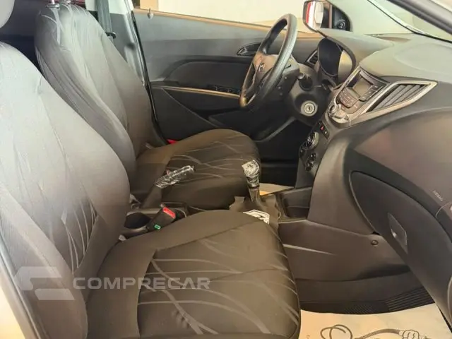 HB20 - 1.0 COMFORT PLUS 12V 4P MANUAL