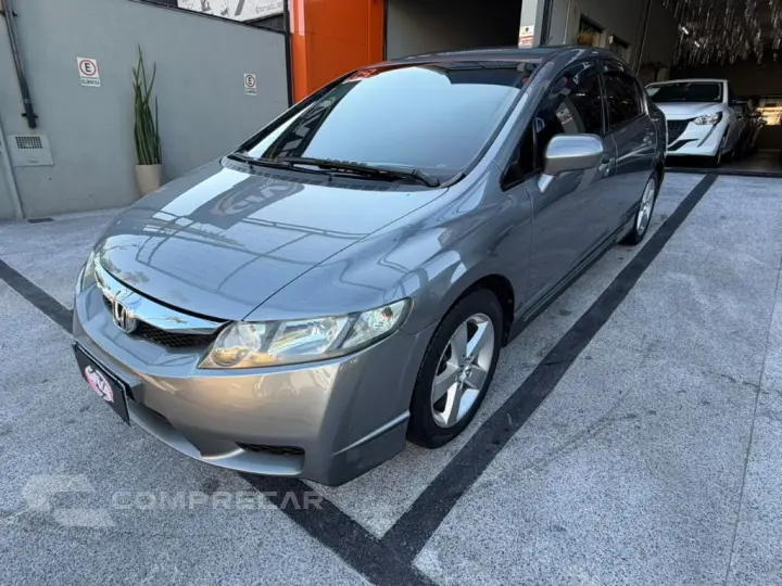 Civic Sedan LXS 1.8/1.8 Flex 16V Aut. 4p