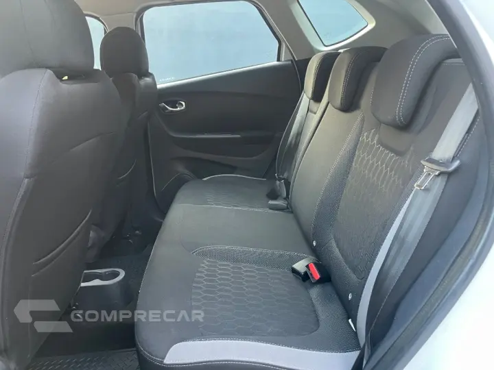 CAPTUR Zen 1.6 16V Flex 5p Aut.