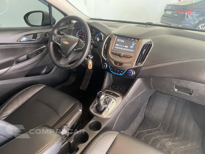 CRUZE 1.4 LT