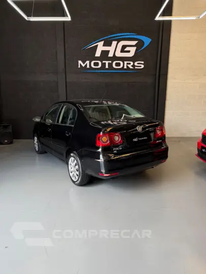 Polo Sedan I MOTION  1.6 Total Flex  4p