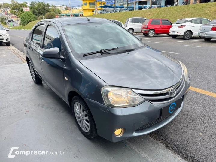 ETIOS XLS Sedan 1.5 Flex 16V 4p Mec.