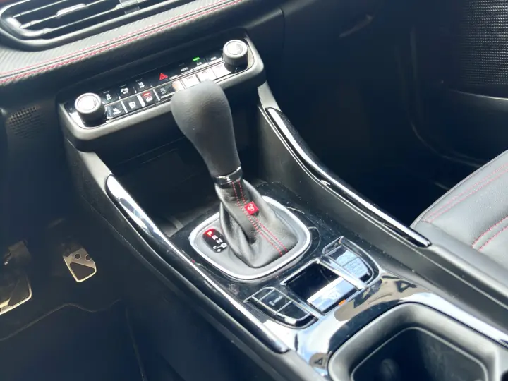 PULSE 1.3 TURBO 270 FLEX ABARTH AT6