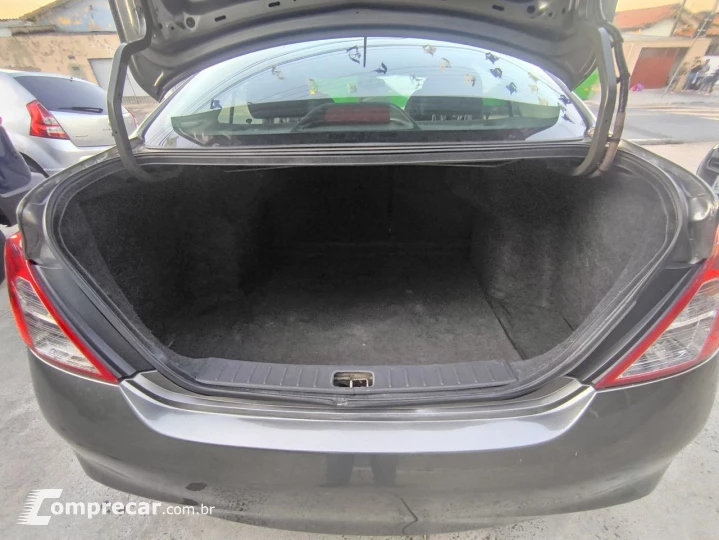 VERSA SV 1.6 16V Flex Fuel 4p Mec.