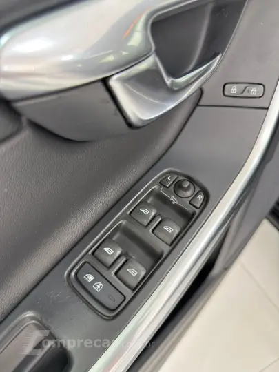 S60 2.0 T5 Momentum 16V Turbo