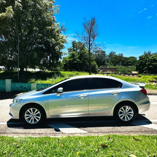 CIVIC 1.8 LXL SE 16V