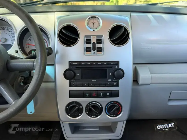 PT CRUISER 2.4 CLASSIC 16V GASOLINA 4P AUTOMÁTICO