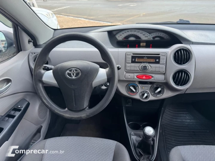 ETIOS 1.5 XLS SEDAN 16V FLEX 4P MANUAL