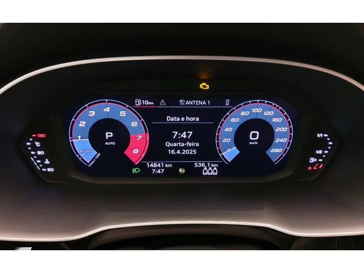 Q3 2.0 40 TFSI GASOLINA PERFORMANCE BLACK QUATTRO TIPTRONIC