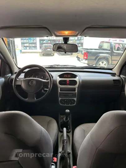 CORSA 1.8 MPFI Premium 8V