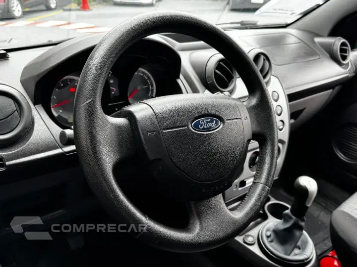 FIESTA 1.6 MPI Class Sedan 8V