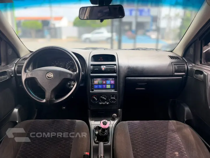 ASTRA 1.8 MPFI GL 8V