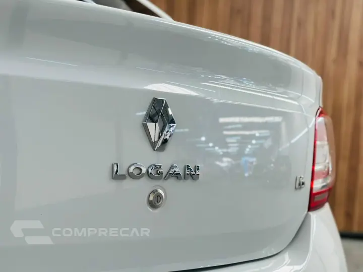 LOGAN 1.6 Expression 8V