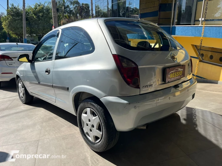 CELTA 1.0 MPFI VHC Life 8V